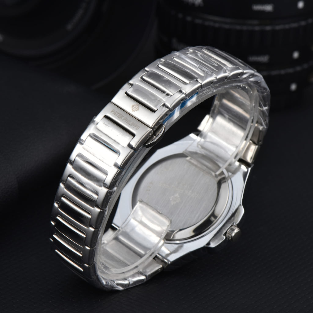 NAUTILUS BLUE TIFFANY